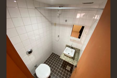 Apartamento à venda com 77m², 2 quartos e 1 vaga