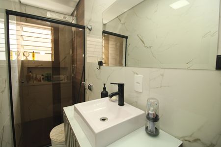 Casa à venda com 3 quartos, 200m² em Vila São José, São Paulo
