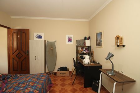 Casa à venda com 3 quartos, 200m² em Vila São José, São Paulo