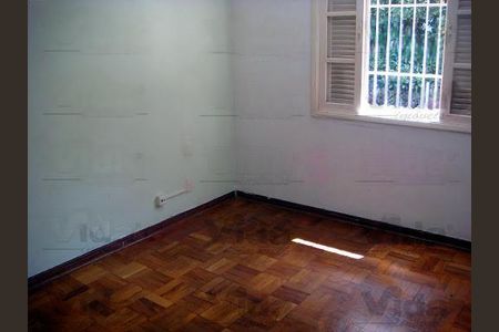 Casa à venda com 3 quartos, 150m² em Vila Yara, Osasco