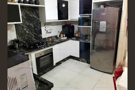 Casa à venda com 2 quartos, 100m² em Quitaúna, Osasco