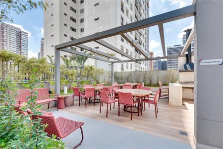Apartamento à venda com 2 quartos, 70m² em Santo Amaro, São Paulo