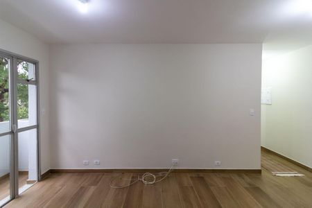 Sala de apartamento para alugar com 2 quartos, 50m² em Jardim Taquaral, São Paulo