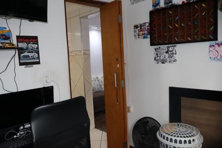 Quarto 1 de apartamento para alugar com 2 quartos, 43m² em Jardim Sapopemba, São Paulo