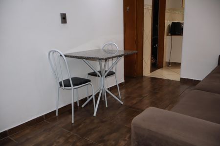 Sala de apartamento para alugar com 2 quartos, 43m² em Jardim Sapopemba, São Paulo