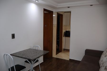 Sala de apartamento para alugar com 2 quartos, 43m² em Jardim Sapopemba, São Paulo