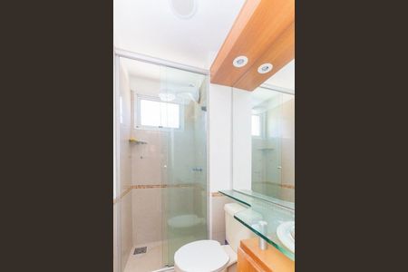 Banheiro de apartamento para alugar com 1 quarto, 55m² em Sarandi, Porto Alegre