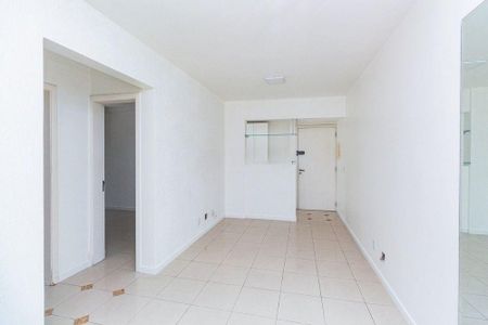 Sala de apartamento para alugar com 1 quarto, 55m² em Sarandi, Porto Alegre