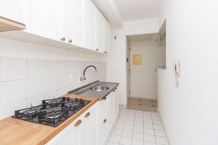 Cozinha de apartamento para alugar com 1 quarto, 55m² em Sarandi, Porto Alegre