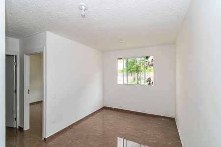 Sala de apartamento para alugar com 2 quartos, 42m² em Brás de Pina, Rio de Janeiro