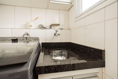 Apartamento para alugar com 62m², 2 quartos e 1 vagaÁrea de Serviço