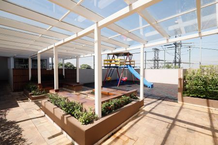 Apartamento à venda com 62m², 3 quartos e 1 vaga Apartamento à venda com 62m², 3 quartos e 1 vagaÁrea comum - Playground