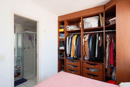 Apartamento à venda com 62m², 3 quartos e 1 vaga Apartamento à venda com 62m², 3 quartos e 1 vagaSuíte