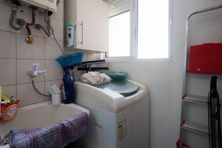 Apartamento à venda com 62m², 3 quartos e 1 vaga Apartamento à venda com 62m², 3 quartos e 1 vagaCozinha e Área de Serviço