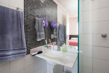 Apartamento à venda com 62m², 3 quartos e 1 vaga Apartamento à venda com 62m², 3 quartos e 1 vagaBnaheiro da Suíte
