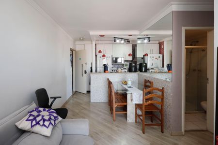 Sala  de apartamento à venda com 3 quartos, 62m² em Vila Leonor, São Paulo