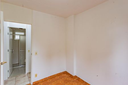 Quarto 1 de apartamento para alugar com 3 quartos, 62m² em Jardim Santa Emilia, São Paulo