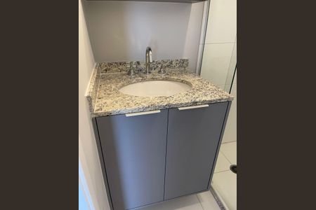 Apartamento à venda com 25m², 1 quarto e sem vaga Apartamento à venda com 25m², 1 quarto e sem vagaBanheiro