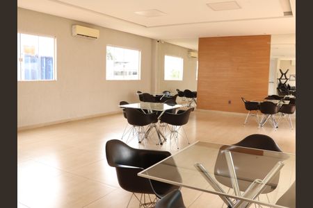 Apartamento para alugar com 40m², 2 quartos e 1 vagaÁrea comum - Salão de festas