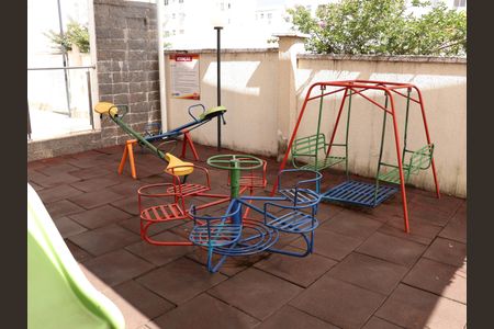 Apartamento para alugar com 40m², 2 quartos e 1 vagaÁrea comum - Playground