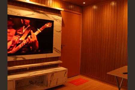 Sala de TV de apartamento para alugar com 2 quartos, 40m² em Setor Perim, Goiânia