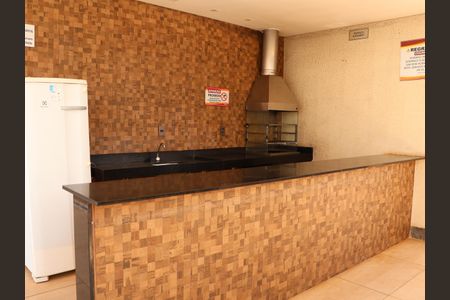 Apartamento para alugar com 40m², 2 quartos e 1 vagaÁrea comum - Churrasqueira