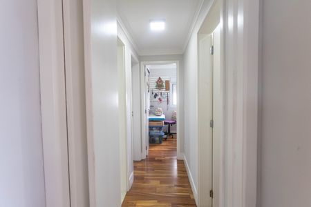 Apartamento à venda com 105m², 3 quartos e 2 vagasCorredor 