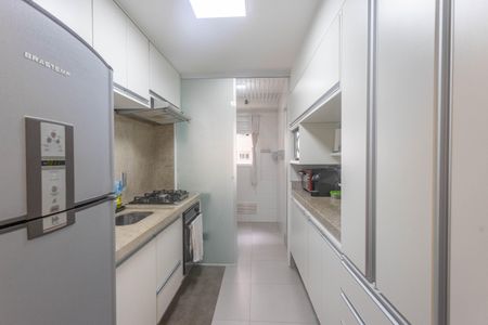 Apartamento à venda com 105m², 3 quartos e 2 vagasCozinha 