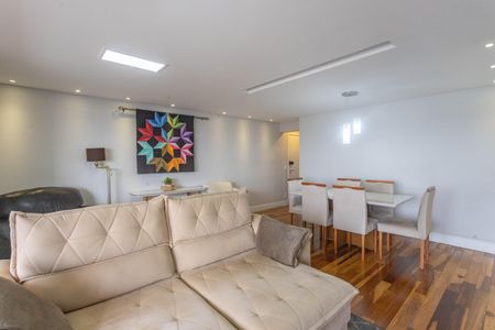 Apartamento à venda com 105m², 3 quartos e 2 vagasSala 
