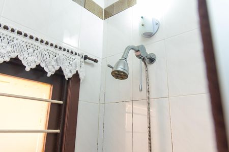 Casa à venda com 320m², 5 quartos e 2 vagasBanheiro