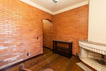 Casa à venda com 320m², 5 quartos e 2 vagasQuarto 3