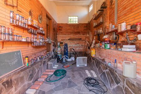 Garagem de casa à venda com 5 quartos, 320m² em Belém Velho, Porto Alegre