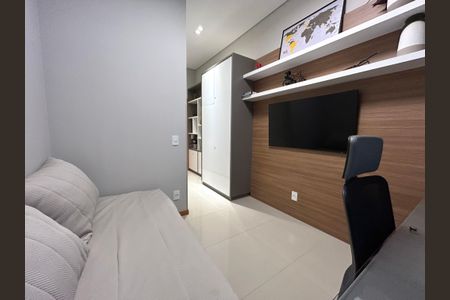 Quarto  de apartamento para alugar com 2 quartos, 69m² em Lagoa Pequena, Florianópolis