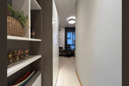 Apartamento para alugar com 69m², 2 quartos e 1 vagaQuarto 