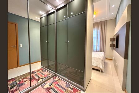 Apartamento para alugar com 69m², 2 quartos e 1 vagaSuíte Closet 