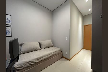 Apartamento para alugar com 69m², 2 quartos e 1 vagaQuarto 