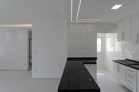 Apartamento para alugar com 74m², 2 quartos e 1 vaga Apartamento para alugar com 74m², 2 quartos e 1 vagaSala
