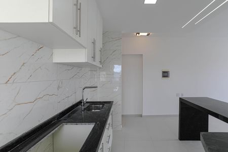 Apartamento para alugar com 74m², 2 quartos e 1 vaga Apartamento para alugar com 74m², 2 quartos e 1 vagaCozinha
