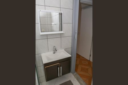 Banheiro de apartamento para alugar com 1 quarto, 48m² em Barra Funda, São Paulo