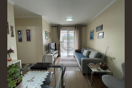 Apartamento para alugar com 67m², 2 quartos e 1 vagaSala