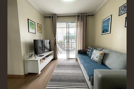 Apartamento para alugar com 67m², 2 quartos e 1 vagaSala