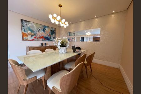 Apartamento à venda com 186m², 3 quartos e 3 vagasSala