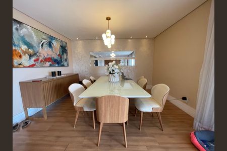Apartamento à venda com 186m², 3 quartos e 3 vagasSala