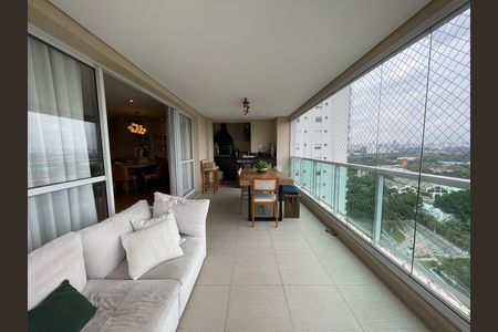 Apartamento à venda com 186m², 3 quartos e 3 vagasVaranda da Sala