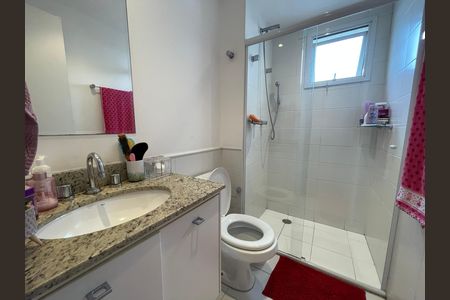 Apartamento à venda com 186m², 3 quartos e 3 vagasBanheiro 2