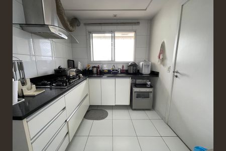 Apartamento à venda com 186m², 3 quartos e 3 vagasCozinha