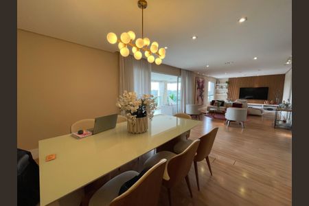 Apartamento à venda com 186m², 3 quartos e 3 vagasSala