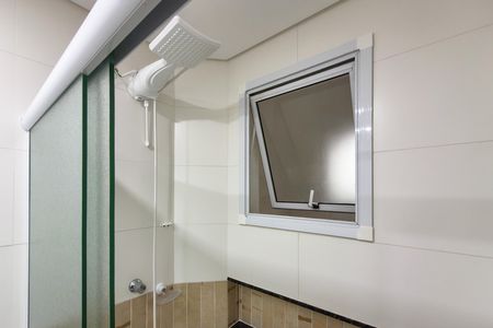 Apartamento para alugar com 65m², 2 quartos e 1 vaga Apartamento para alugar com 65m², 2 quartos e 1 vagaBanheiro da Suíte