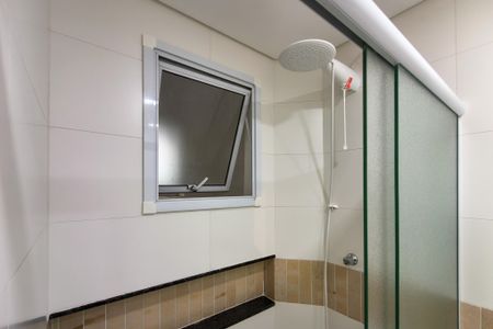 Apartamento para alugar com 65m², 2 quartos e 1 vaga Apartamento para alugar com 65m², 2 quartos e 1 vagaBanheiro