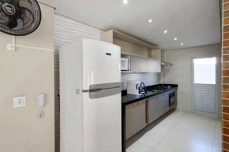 Apartamento para alugar com 65m², 2 quartos e 1 vaga Apartamento para alugar com 65m², 2 quartos e 1 vagaÁrea comum - Salão de festas